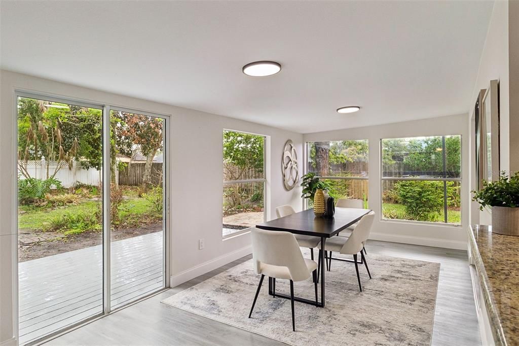Activo con contrato: $325,000 (3 camas, 2 baños, 1460 Pies cuadrados)
