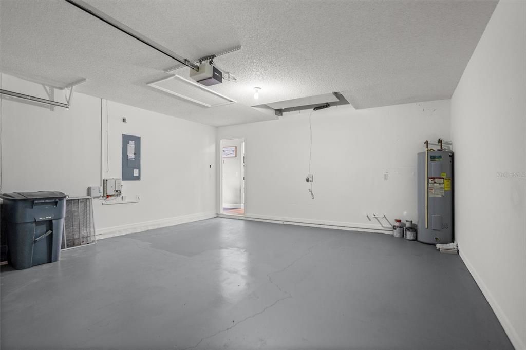 На продажу: $374,900 (2 спален, 2 ванн, 1546 Квадратных фут)