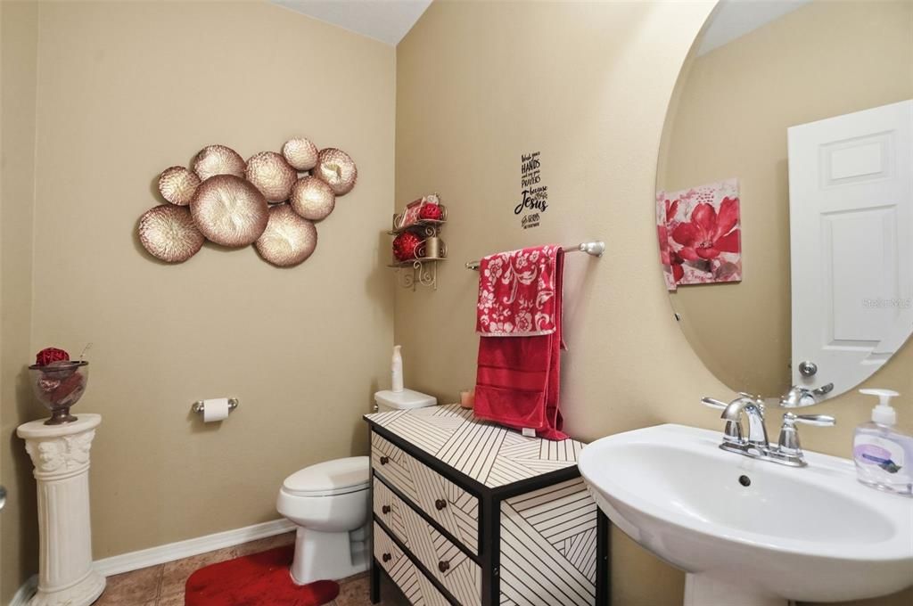 En Venta: $397,500 (4 camas, 2 baños, 2854 Pies cuadrados)