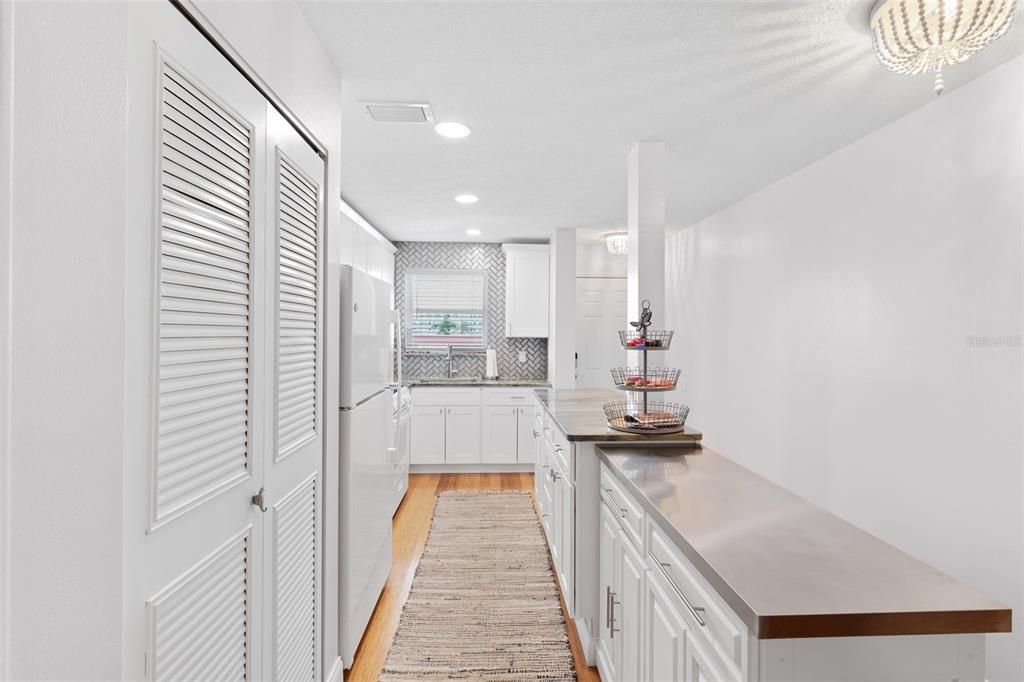 En Venta: $175,000 (1 camas, 1 baños, 1060 Pies cuadrados)