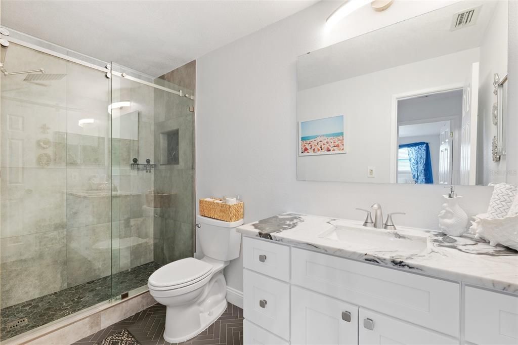 En Venta: $175,000 (1 camas, 1 baños, 1060 Pies cuadrados)