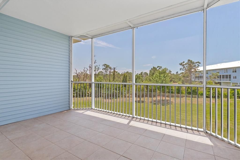 For Rent: $3,100 (3 beds, 3 baths, 2044 Square Feet)