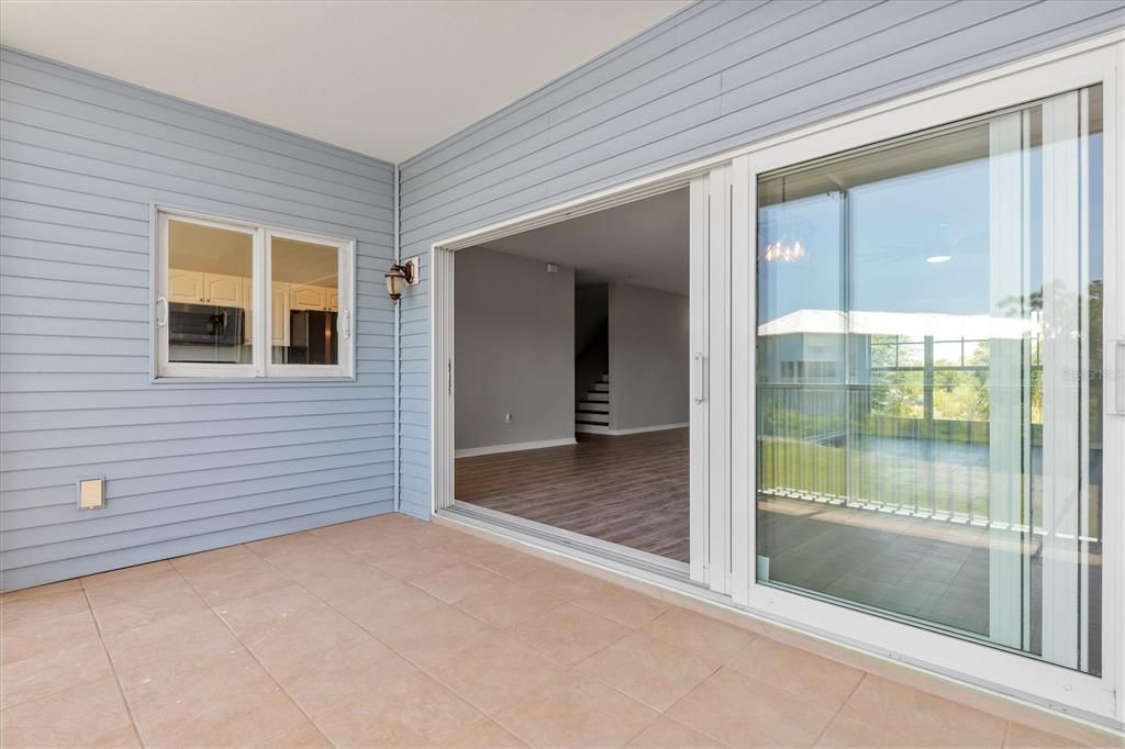 For Rent: $3,100 (3 beds, 3 baths, 2044 Square Feet)