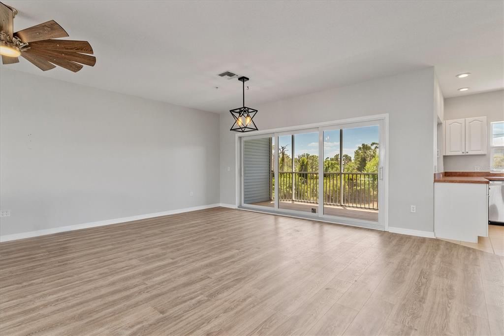 For Rent: $3,100 (3 beds, 3 baths, 2044 Square Feet)