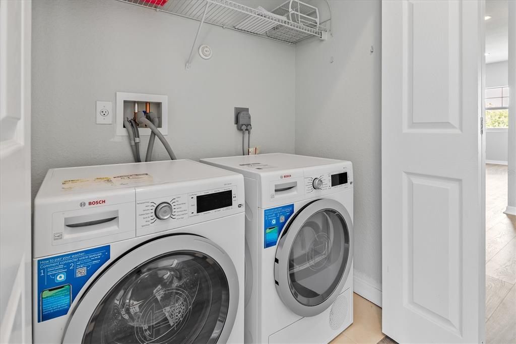For Rent: $3,100 (3 beds, 3 baths, 2044 Square Feet)