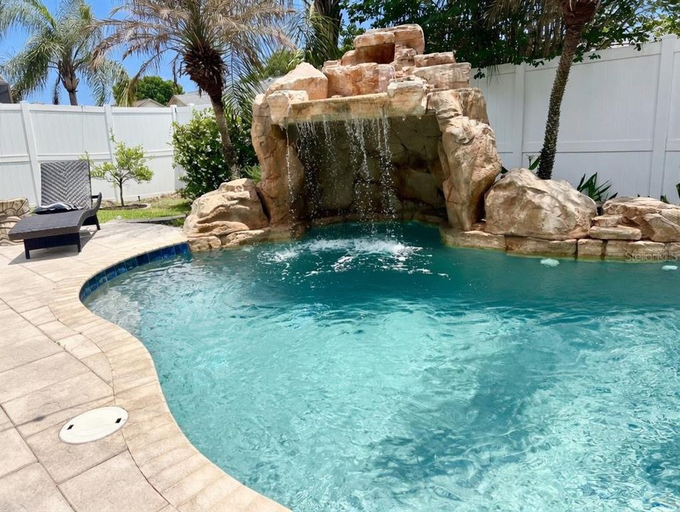 Active With Contract: $829,000 (5 beds, 3 baths, 3646 Square Feet)