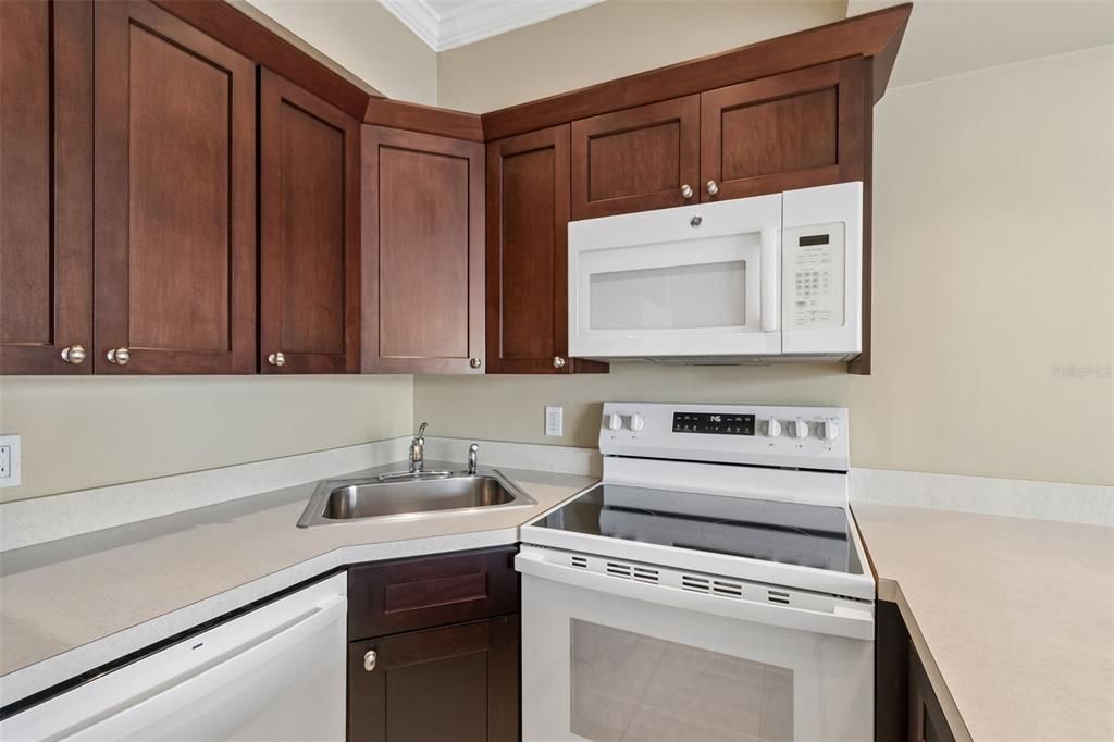 For Sale: $4,199,000 (0 beds, 0 baths, 5932 Square Feet)