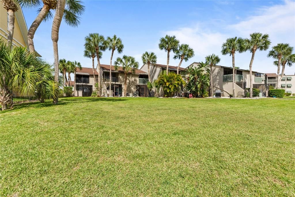En Venta: $244,900 (2 camas, 2 baños, 1296 Pies cuadrados)