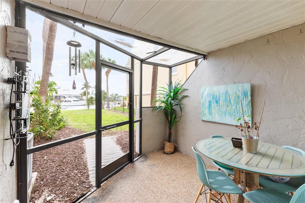 En Venta: $244,900 (2 camas, 2 baños, 1296 Pies cuadrados)