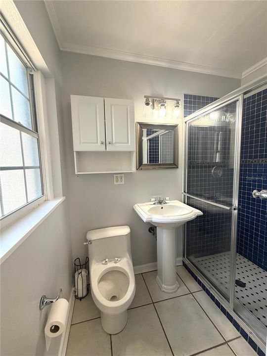 Active With Contract: $2,499 (3 beds, 2 baths, 1422 Square Feet)