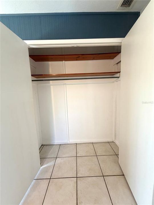 Active With Contract: $2,499 (3 beds, 2 baths, 1422 Square Feet)