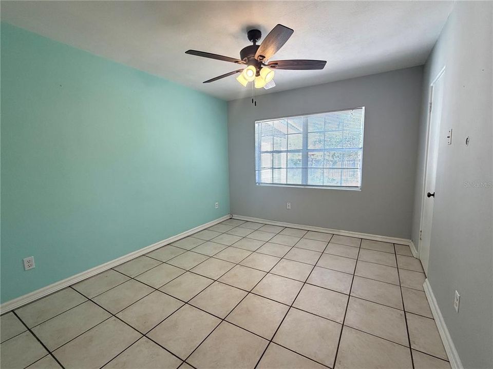 Active With Contract: $2,499 (3 beds, 2 baths, 1422 Square Feet)