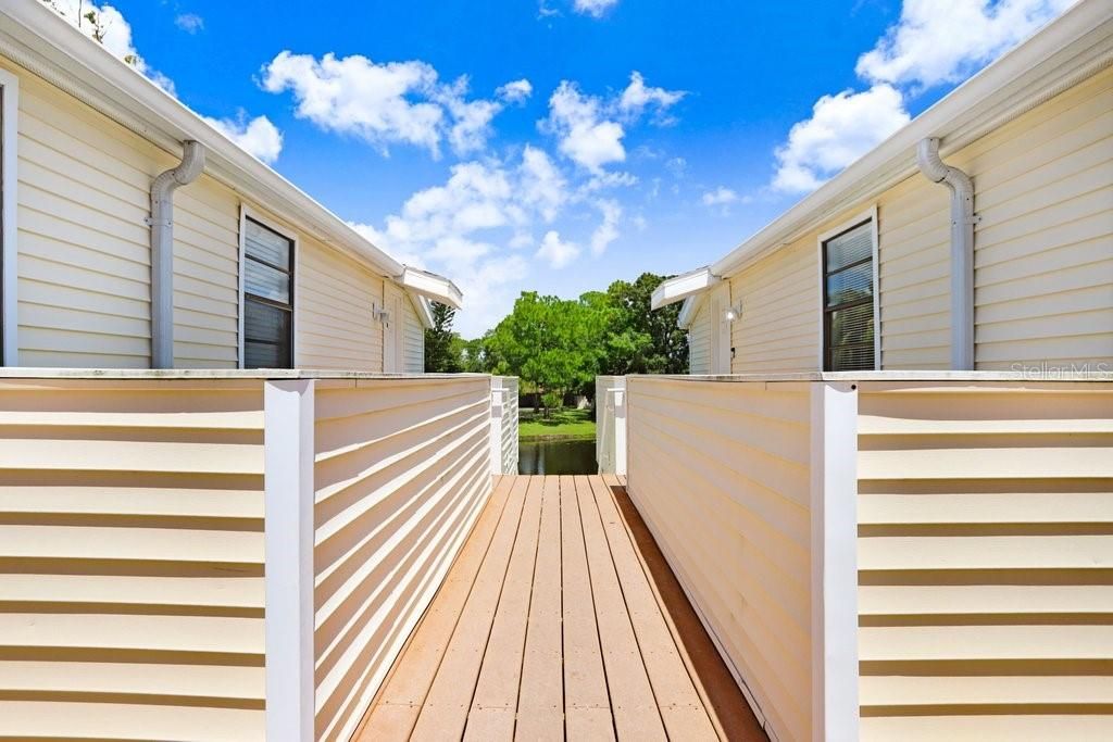 For Rent: $1,700 (2 beds, 2 baths, 915 Square Feet)