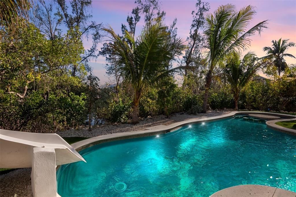 En Venta: $6,295,000 (9 camas, 9 baños, 4944 Pies cuadrados)