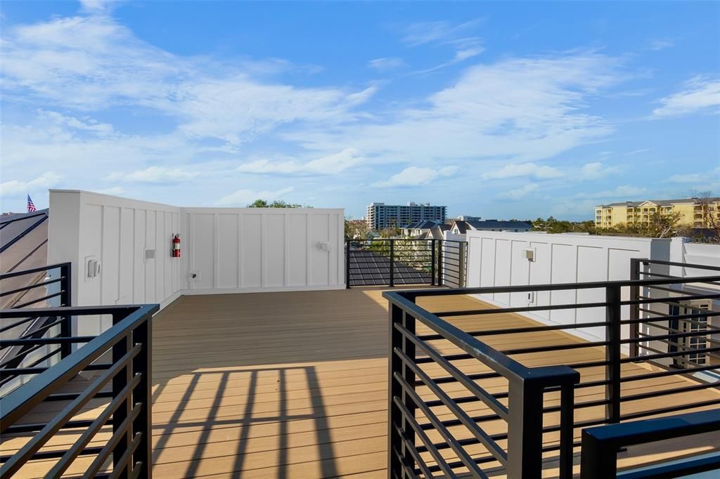 En Venta: $6,295,000 (9 camas, 9 baños, 4944 Pies cuadrados)