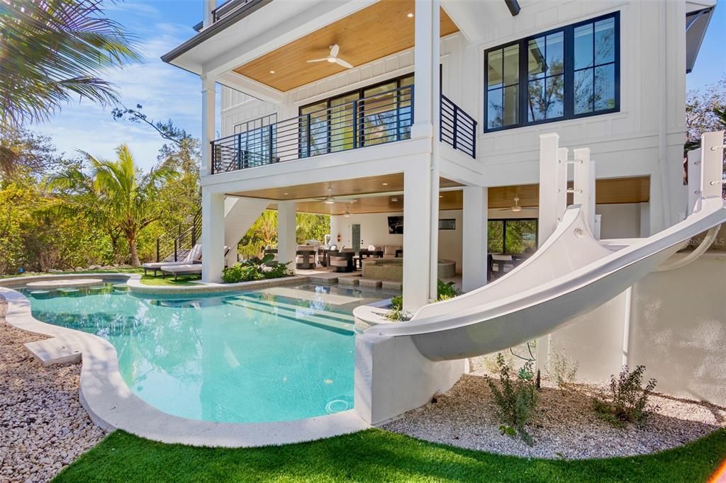 En Venta: $6,295,000 (9 camas, 9 baños, 4944 Pies cuadrados)