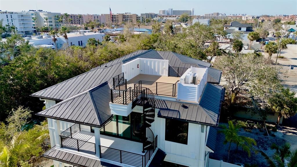 En Venta: $6,295,000 (9 camas, 9 baños, 4944 Pies cuadrados)