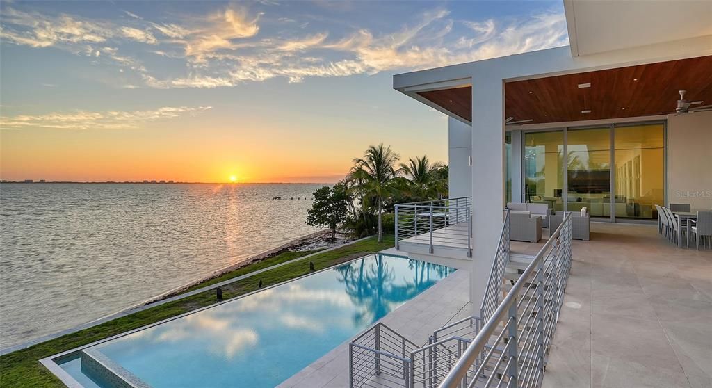 For Sale: $11,770,000 (5 beds, 6 baths, 5117 Square Feet)
