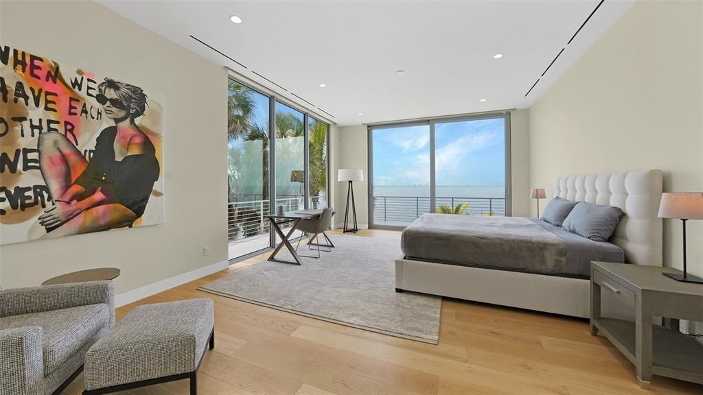 For Sale: $11,770,000 (5 beds, 6 baths, 5117 Square Feet)