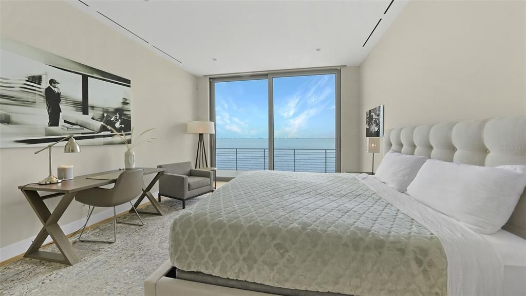 For Sale: $11,770,000 (5 beds, 6 baths, 5117 Square Feet)