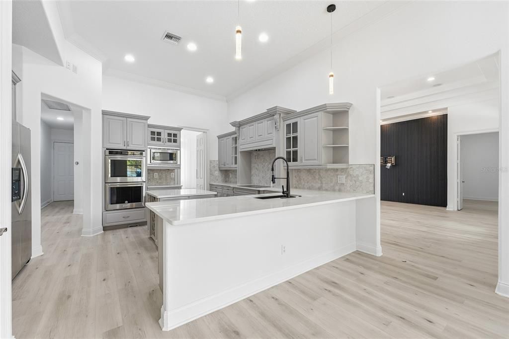 For Sale: $2,190,000 (4 beds, 4 baths, 4257 Square Feet)