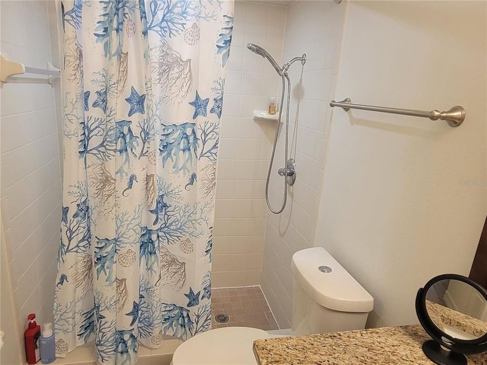 For Rent: $1,850 (2 beds, 2 baths, 1249 Square Feet)