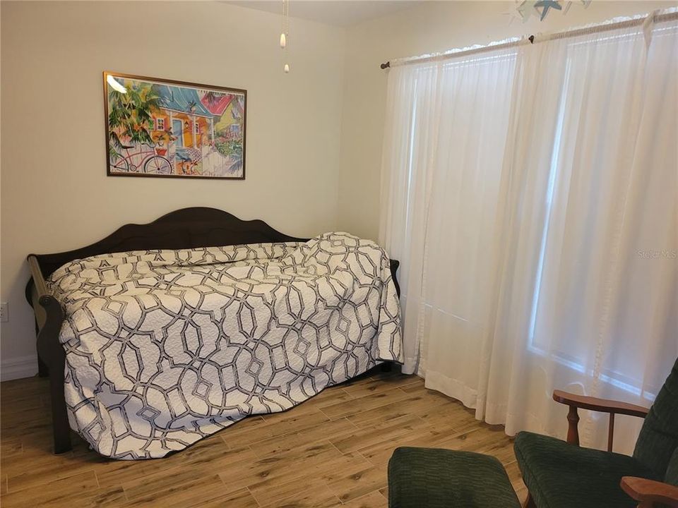 For Rent: $1,850 (2 beds, 2 baths, 1249 Square Feet)