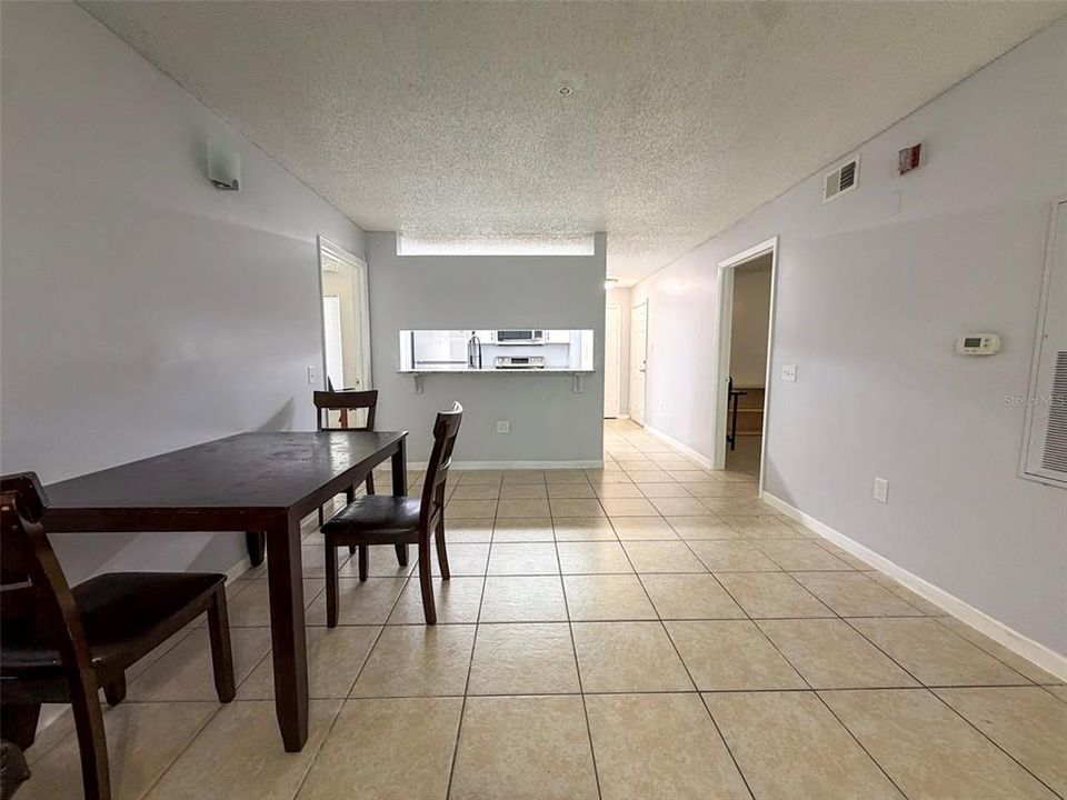 For Rent: $1,950 (4 beds, 4 baths, 1312 Square Feet)