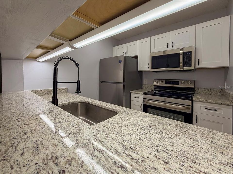 For Rent: $1,950 (4 beds, 4 baths, 1312 Square Feet)