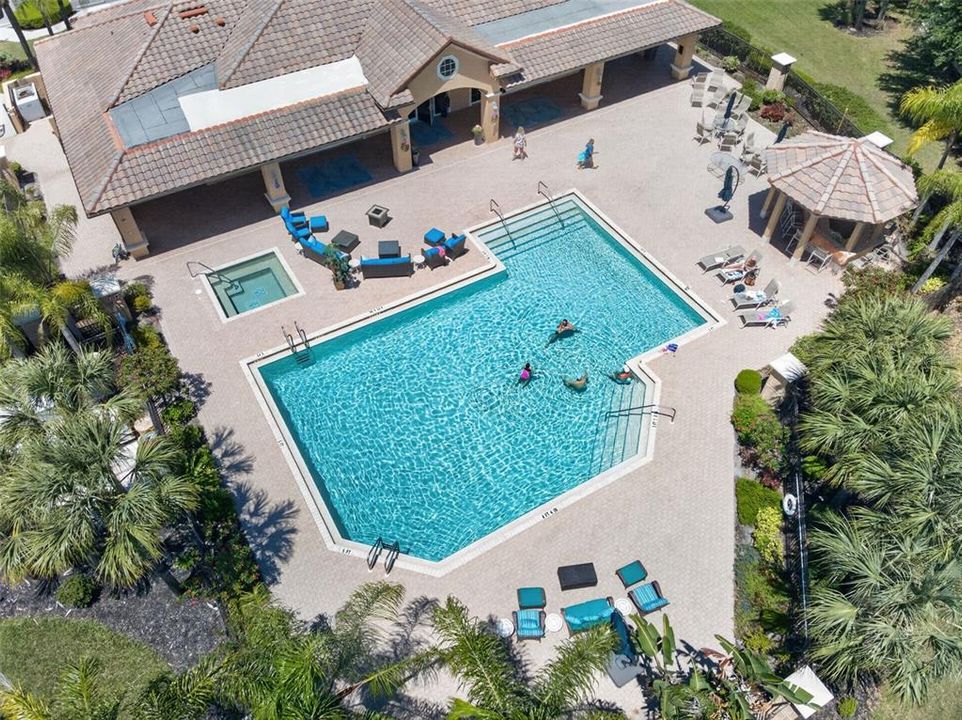 На продажу: $359,000 (3 спален, 2 ванн, 2212 Квадратных фут)