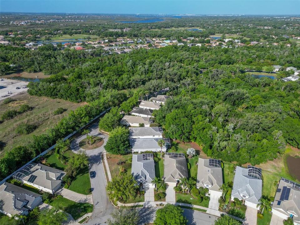 En Venta: $439,900 (3 camas, 2 baños, 2071 Pies cuadrados)