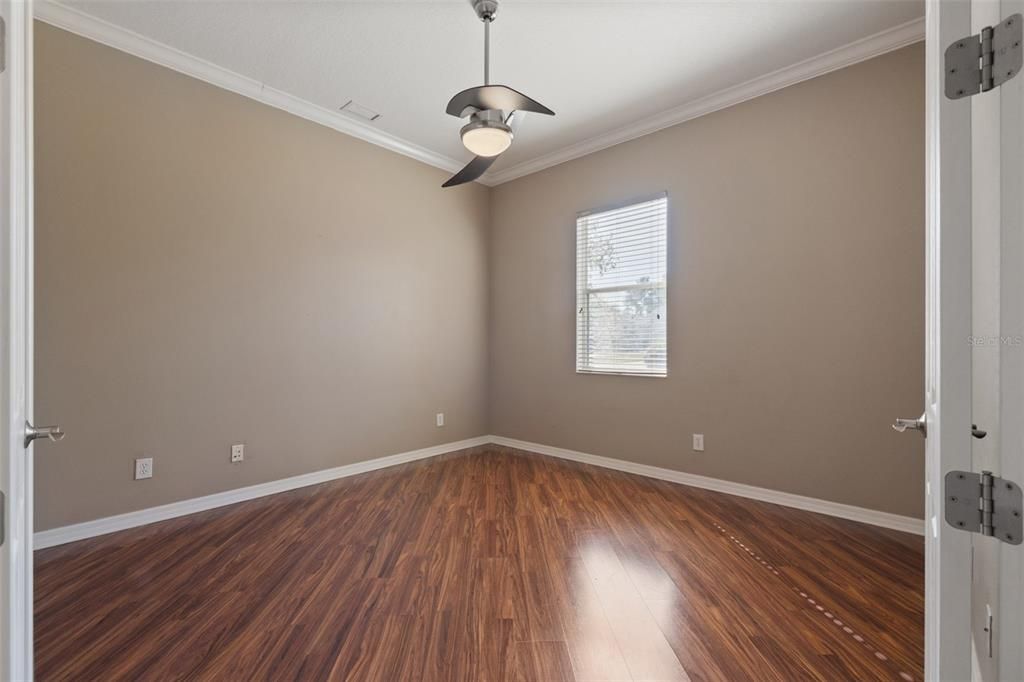 En Venta: $439,900 (3 camas, 2 baños, 2071 Pies cuadrados)