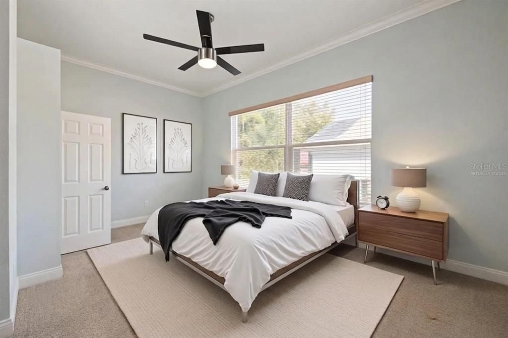 En Venta: $439,900 (3 camas, 2 baños, 2071 Pies cuadrados)