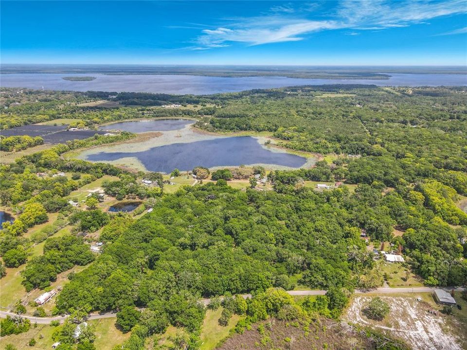 На продажу: $399,900 (16.76 acres)