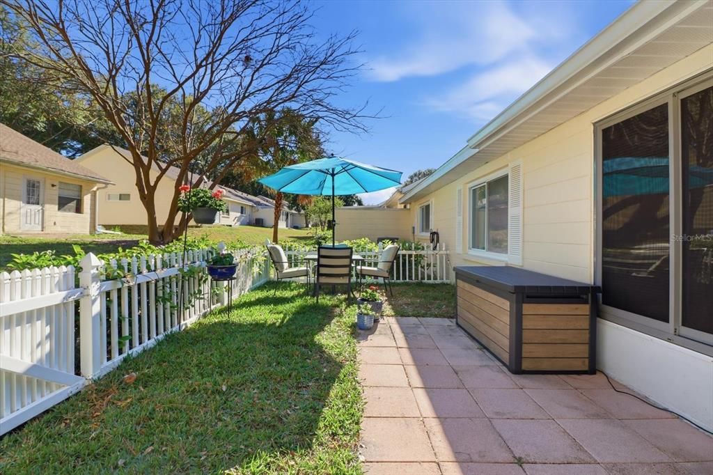 待售: $199,000 (2 贝兹, 2 浴室, 1297 平方英尺)