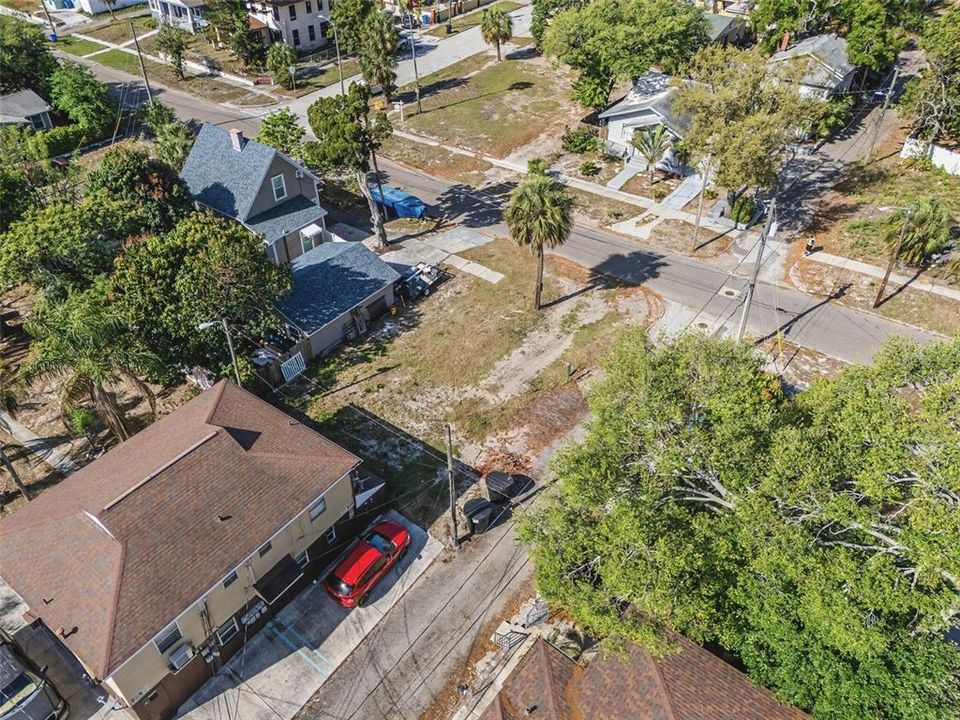 En Venta: $70,000 (0.06 acres)