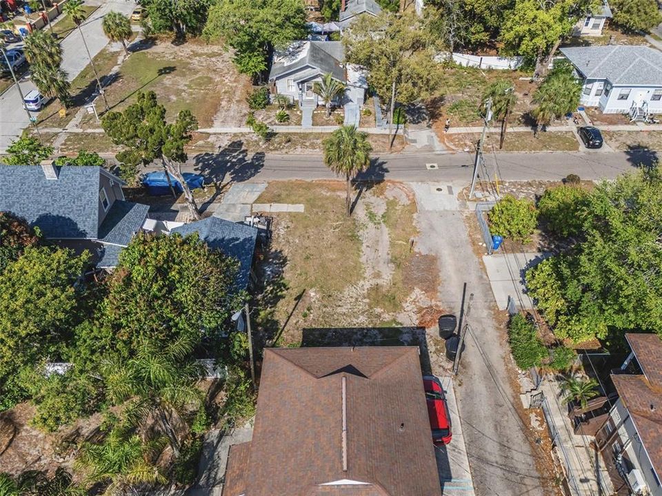 En Venta: $70,000 (0.06 acres)