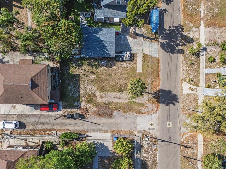 En Venta: $70,000 (0.06 acres)