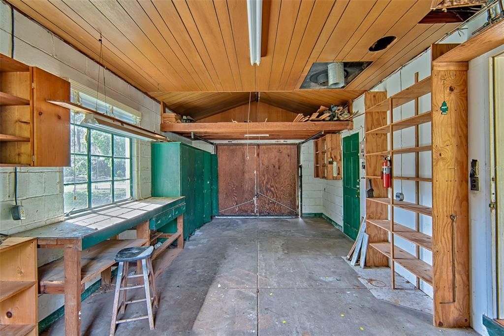 For Sale: $179,900 (3 beds, 2 baths, 1761 Square Feet)