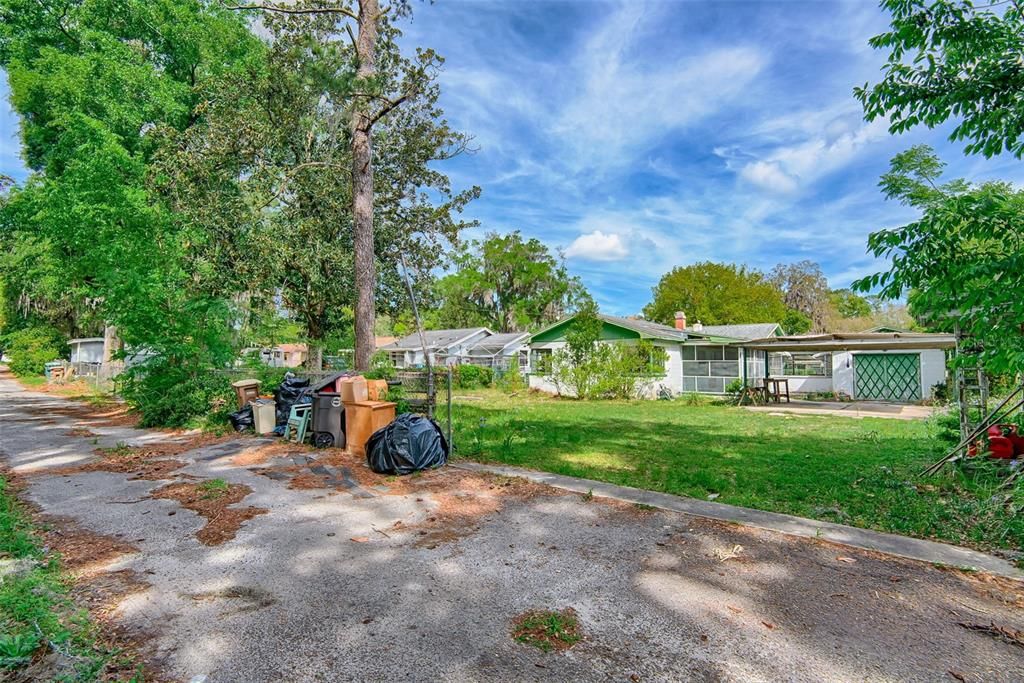 For Sale: $179,900 (3 beds, 2 baths, 1761 Square Feet)