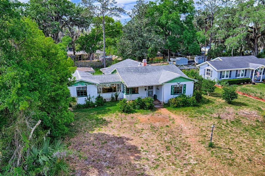 For Sale: $179,900 (3 beds, 2 baths, 1761 Square Feet)