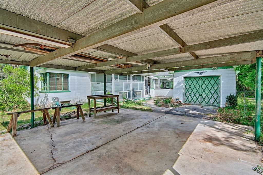 For Sale: $179,900 (3 beds, 2 baths, 1761 Square Feet)