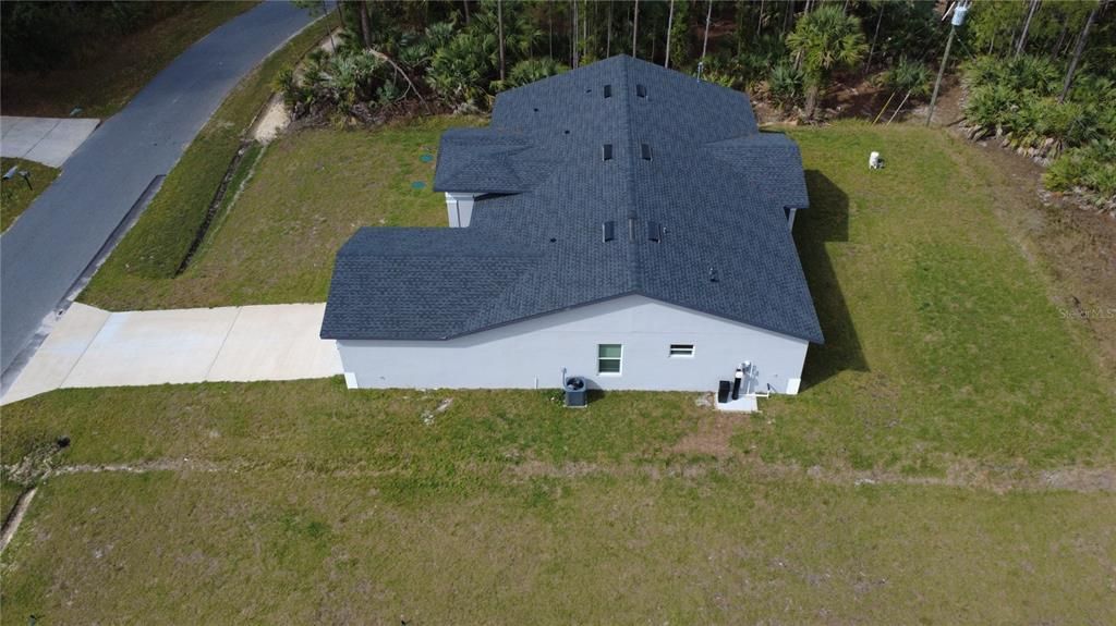 For Rent: $2,400 (4 beds, 3 baths, 2373 Square Feet)