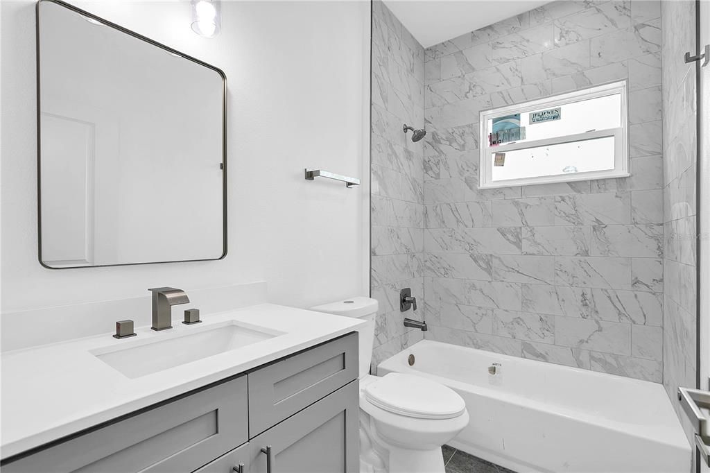 For Rent: $2,400 (4 beds, 3 baths, 2373 Square Feet)