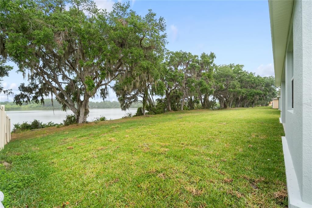 En Venta: $499,000 (4 camas, 2 baños, 2379 Pies cuadrados)