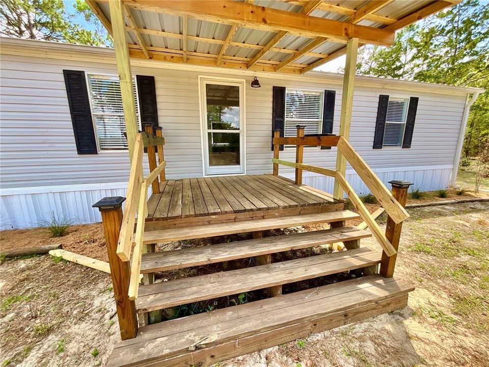 En Venta: $294,900 (3 camas, 2 baños, 1152 Pies cuadrados)