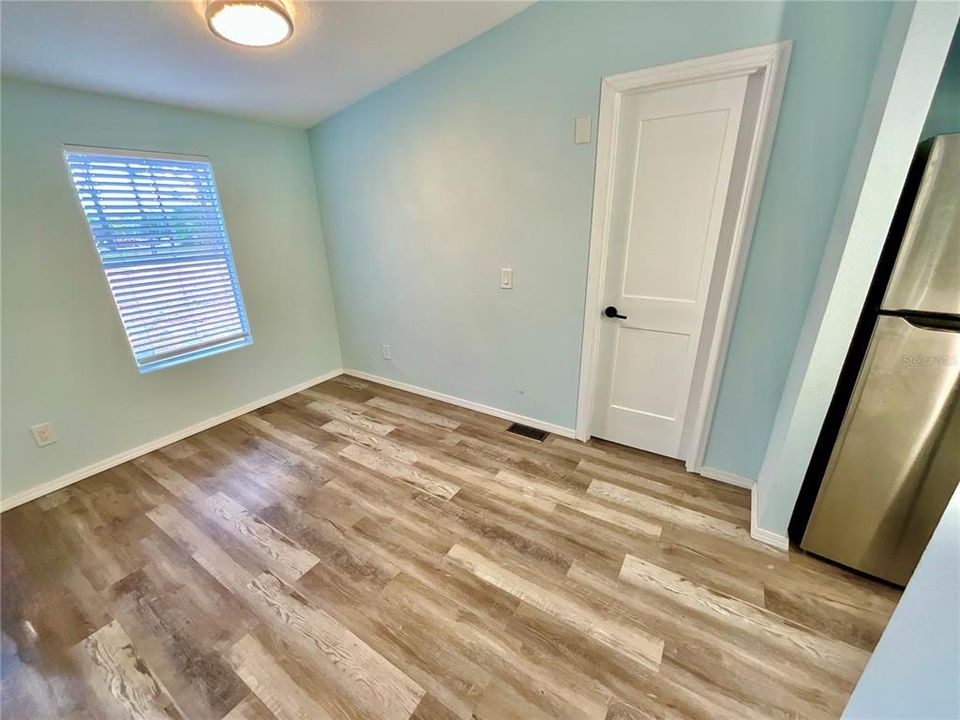 En Venta: $294,900 (3 camas, 2 baños, 1152 Pies cuadrados)