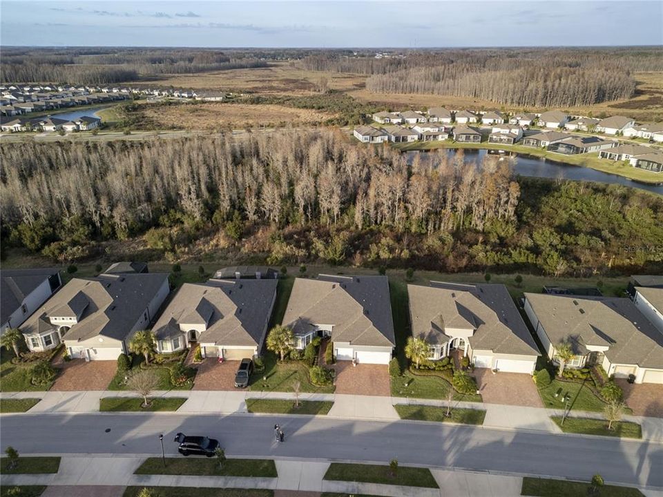 Active With Contract: $799,900 (3 beds, 3 baths, 2496 Square Feet)