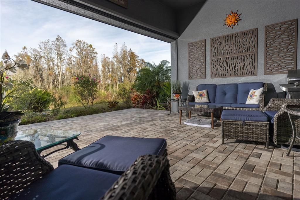 Active With Contract: $799,900 (3 beds, 3 baths, 2496 Square Feet)