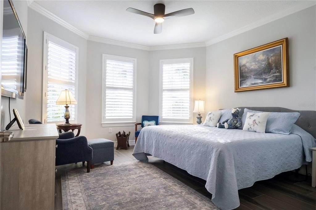 Active With Contract: $799,900 (3 beds, 3 baths, 2496 Square Feet)